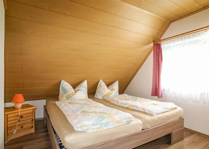 2 Bedroom Cozy In Dom wakacyjny Spitzkunnersdorf